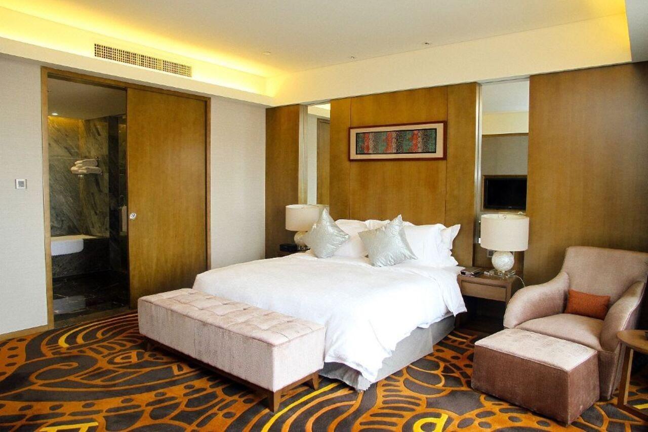 Gleetour Maya Hotel Wuhan Exterior photo